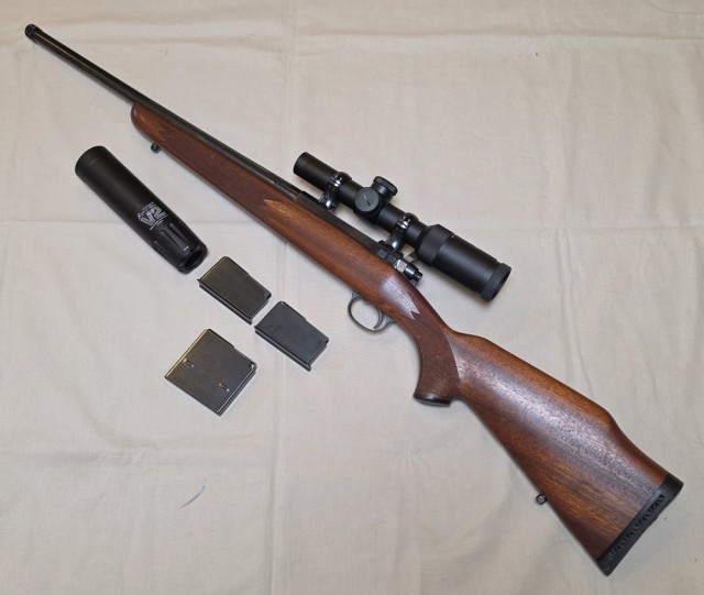 Tikka M55 Trapper 308 Win m/Scandium C6 1-6x24i og lyddemper