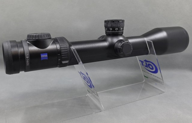 Zeiss Victory V8 1,8-14X50 M/Zeiss skinne, Belyst retikkel 54 m/ASV H