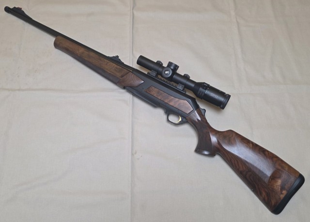 Browning Maral HC 30-06 med GPO Spectra 8x 1-8x24i