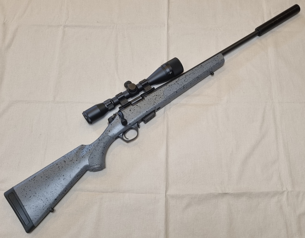 Bergara BMR steel 17HMR m/Scandium c22 3-9x40 AO kikkertsikte og A-Tec CMM-6 lyddemper.