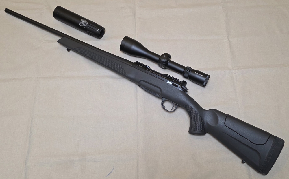 Sabatti Rover Hunter 6,5x55 m/Scandium X4 2,5-10x50i A-Tec V2