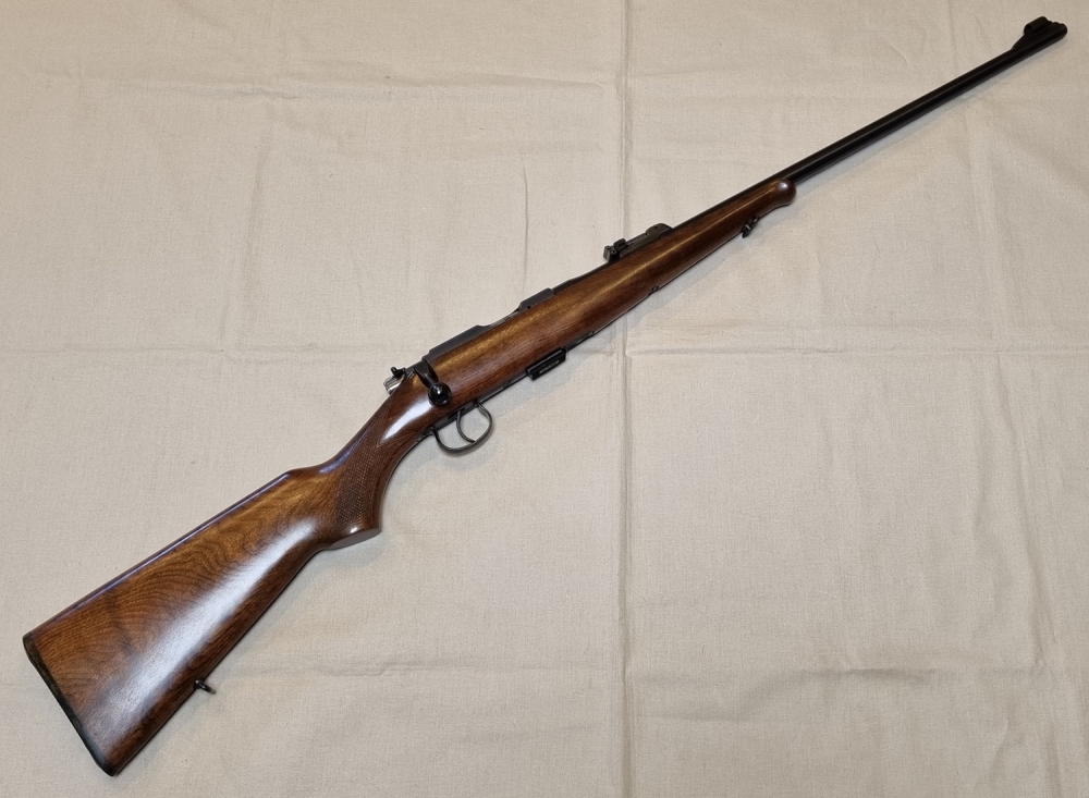 Brno Modell 2 Salonggevær kal. 22LR pent brukt