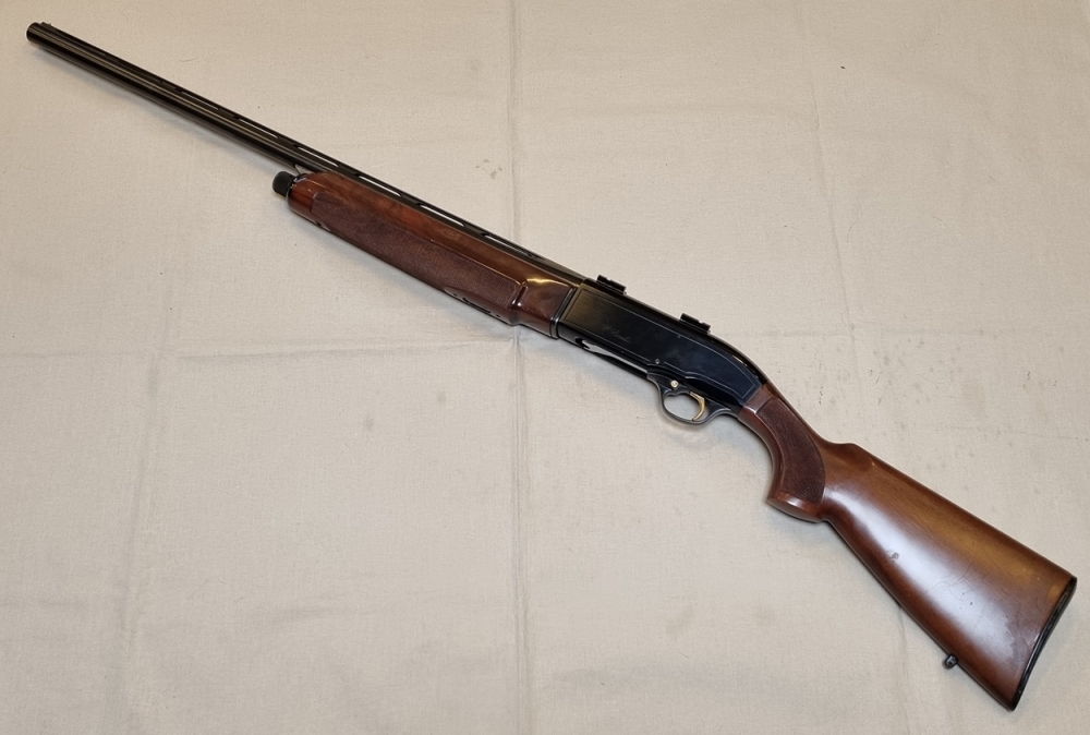 Beretta 303 halvautomat 12/70